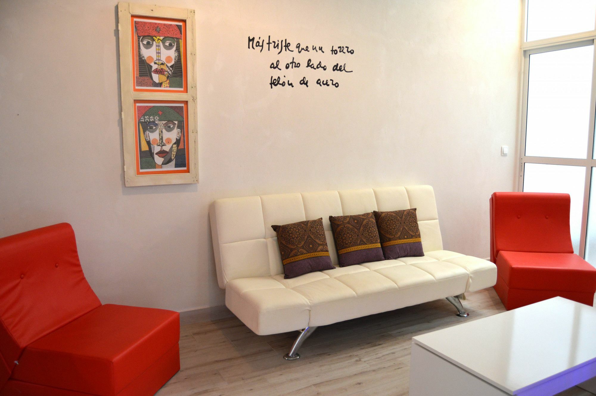Apartamento 19 Dias Y Muchas Noches Cádiz Buitenkant foto